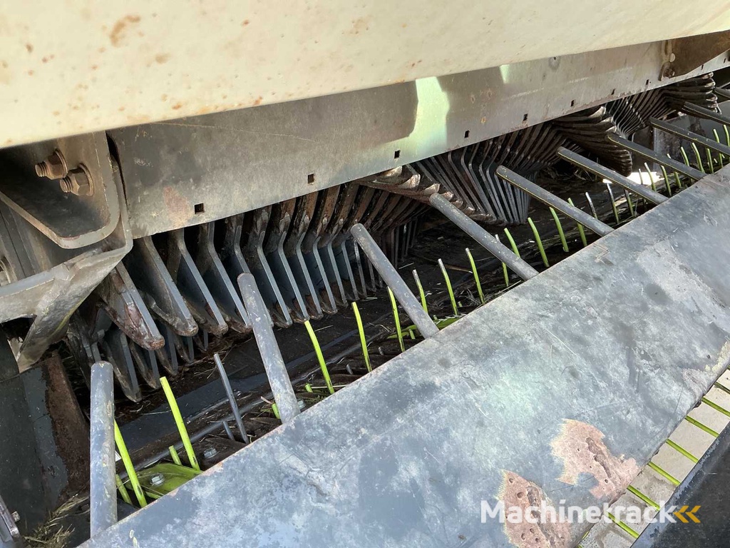 2010 Claas Cargos 9500 Loader wagon