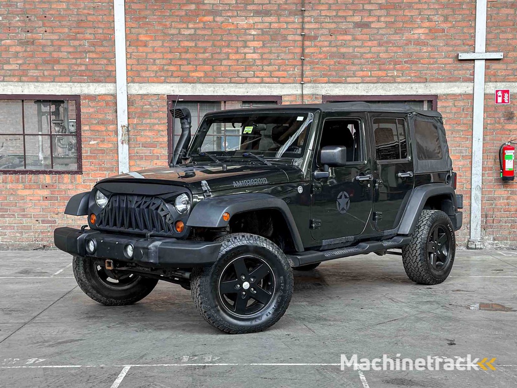Jeep Wrangler Unlimited Sport 3.8 V6 199PS 2011