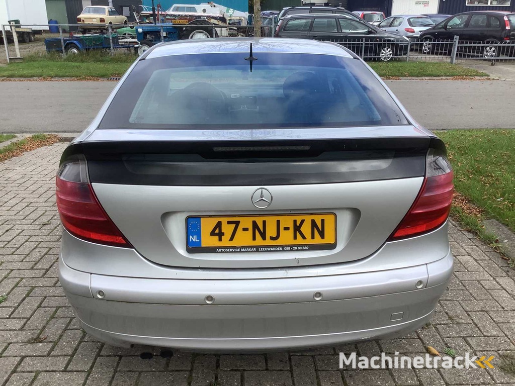 2003 Mercedes-Benz C-Klasse Sportcoupé 180 K. Amice Pkw