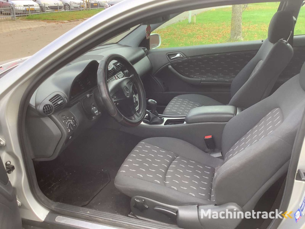 2003 Mercedes-Benz C-Klasse Sportcoupé 180 K. Amice Pkw