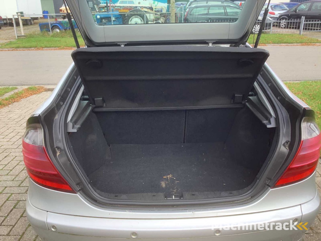 2003 Mercedes-Benz C-Klasse Sportcoupé 180 K. Amice Pkw