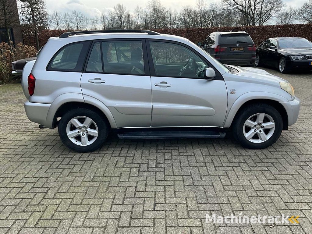 2005 Toyota RAV 4 PKW