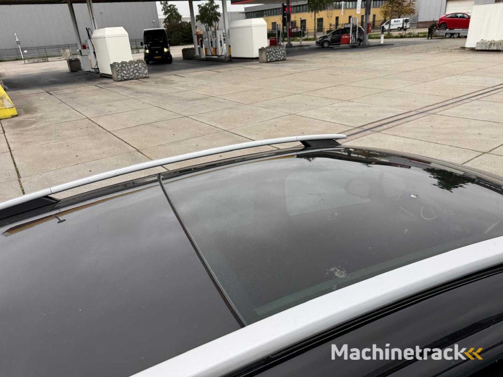 Peugeot 207 SW Outdoor 1.6 VTi Pano Clima 94-SBL-4