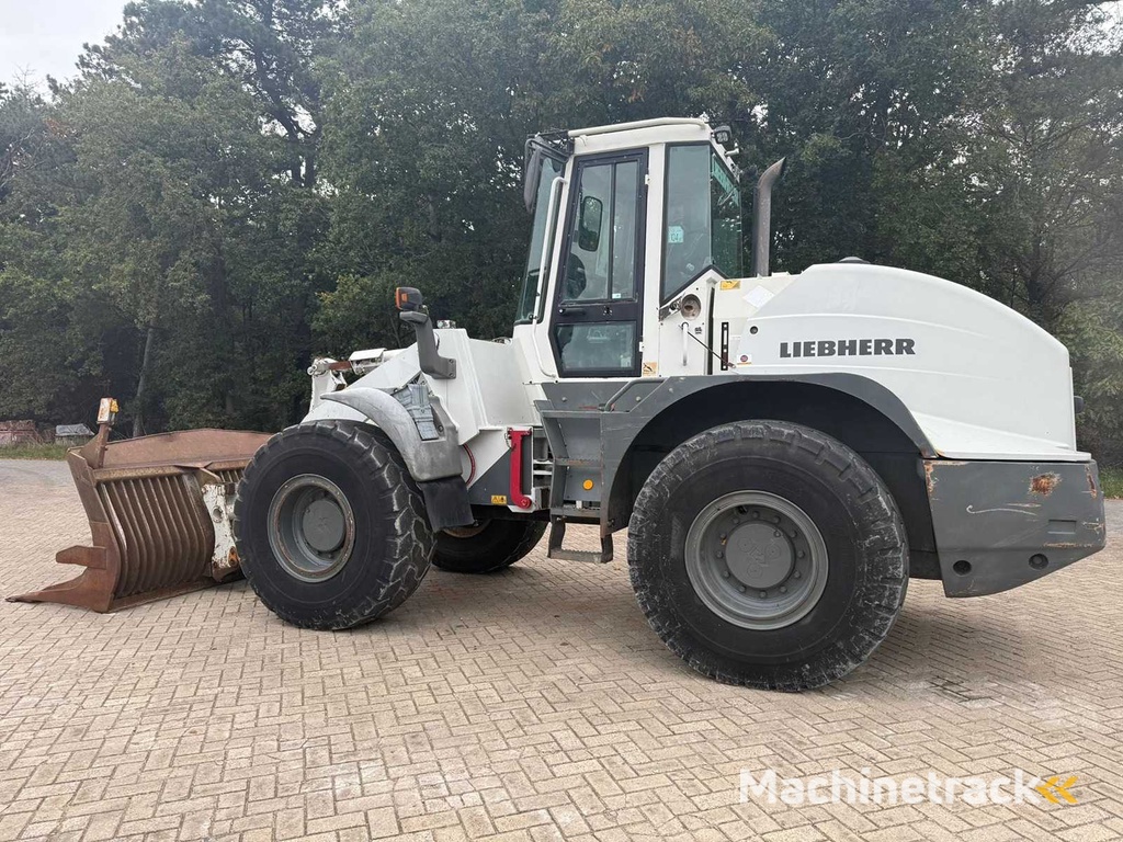 Liebherr - L 538 - Schaufel