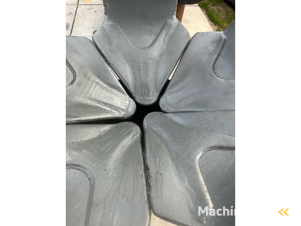 Liebherr - Gripper 5 bowls 1400L - Other machine accessories