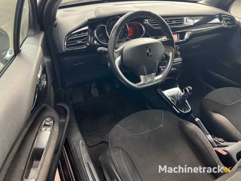 Citroen DS3 1.6 So Chic; H-095-SF