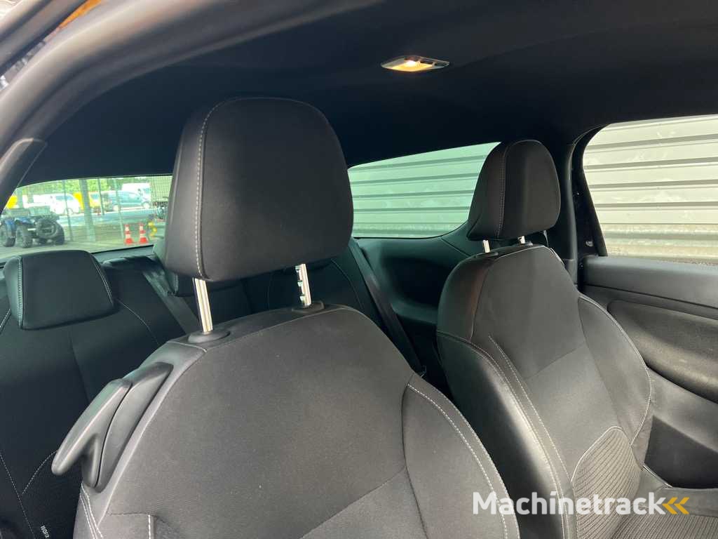 Citroen DS3 1.6 So Chic; H-095-SF