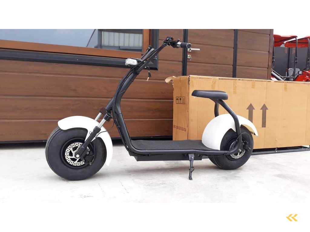 Batteriebetriebenes Fahrzeug