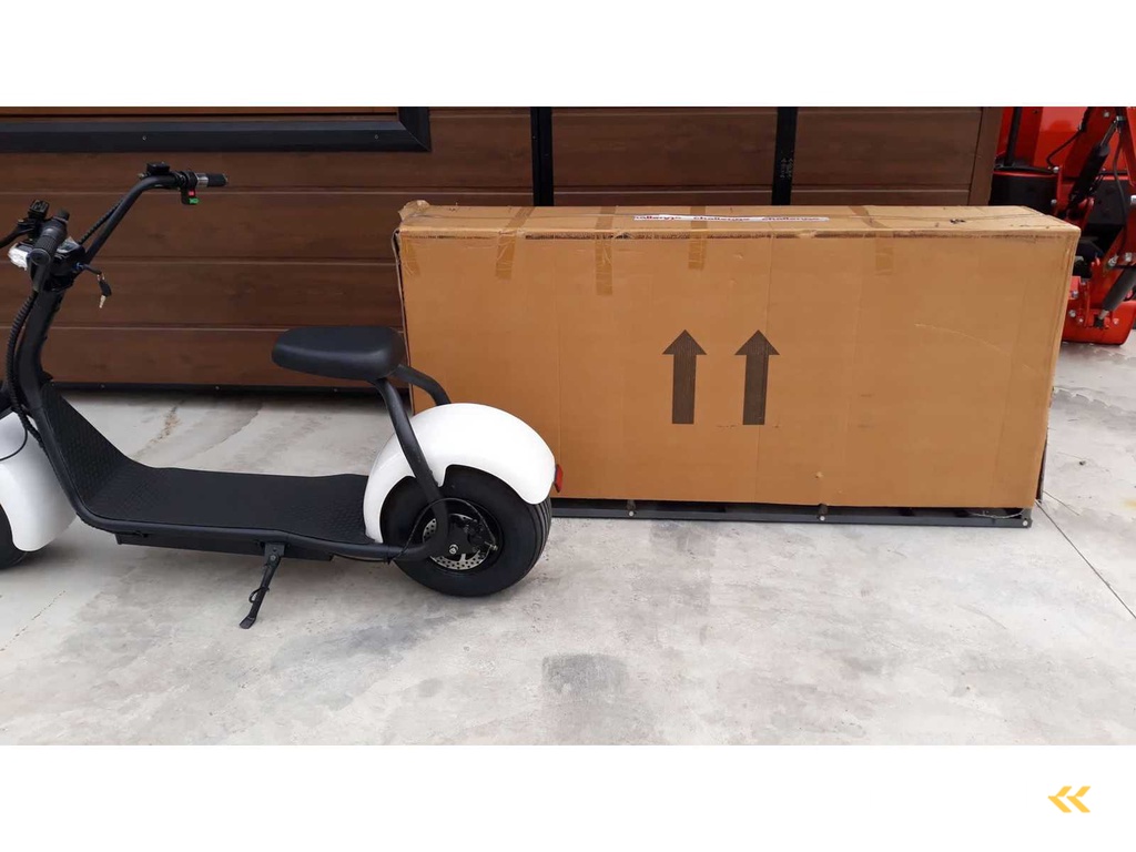 Batteriebetriebenes Fahrzeug