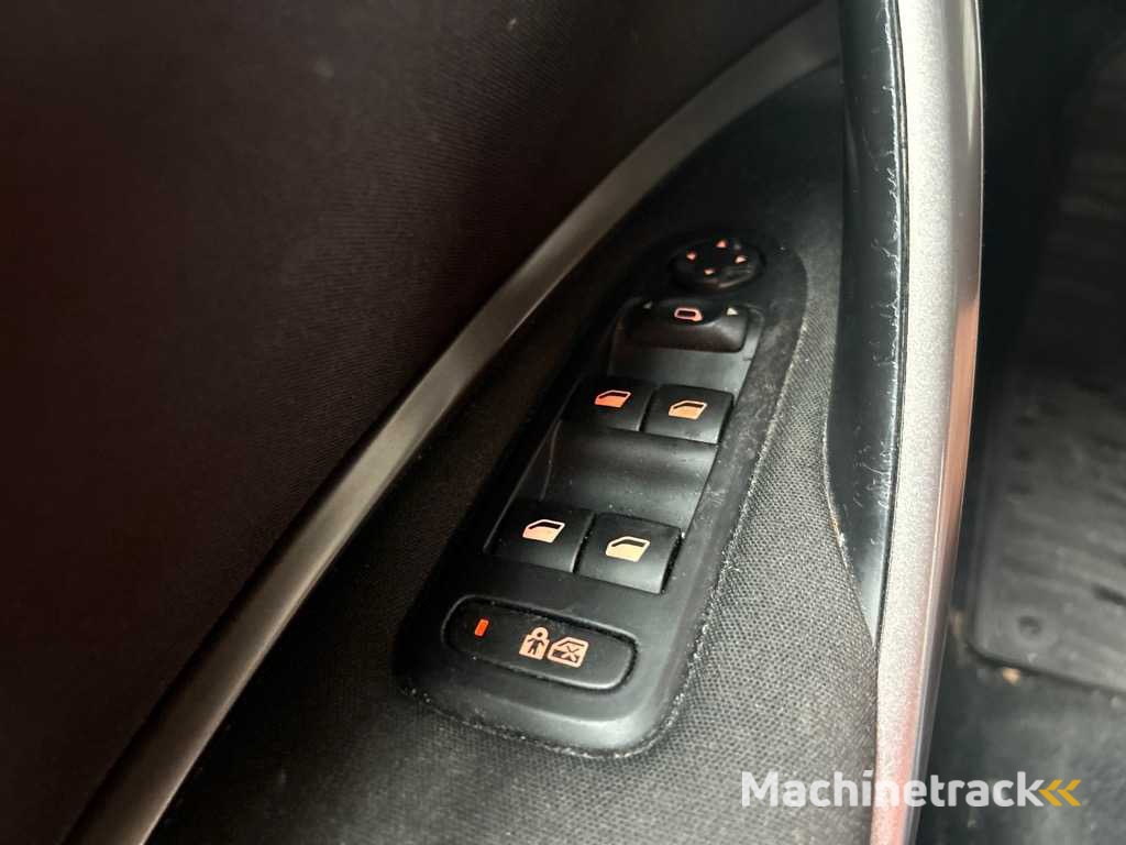 Citroen C5 1.6 VTi Attraction ; 13-PSL-5