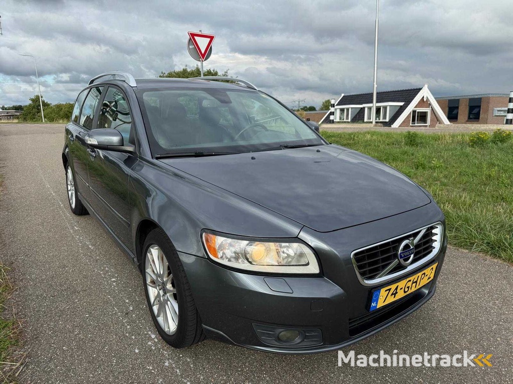 Volvo  V50  2.0 Edition II 74-GHP-2