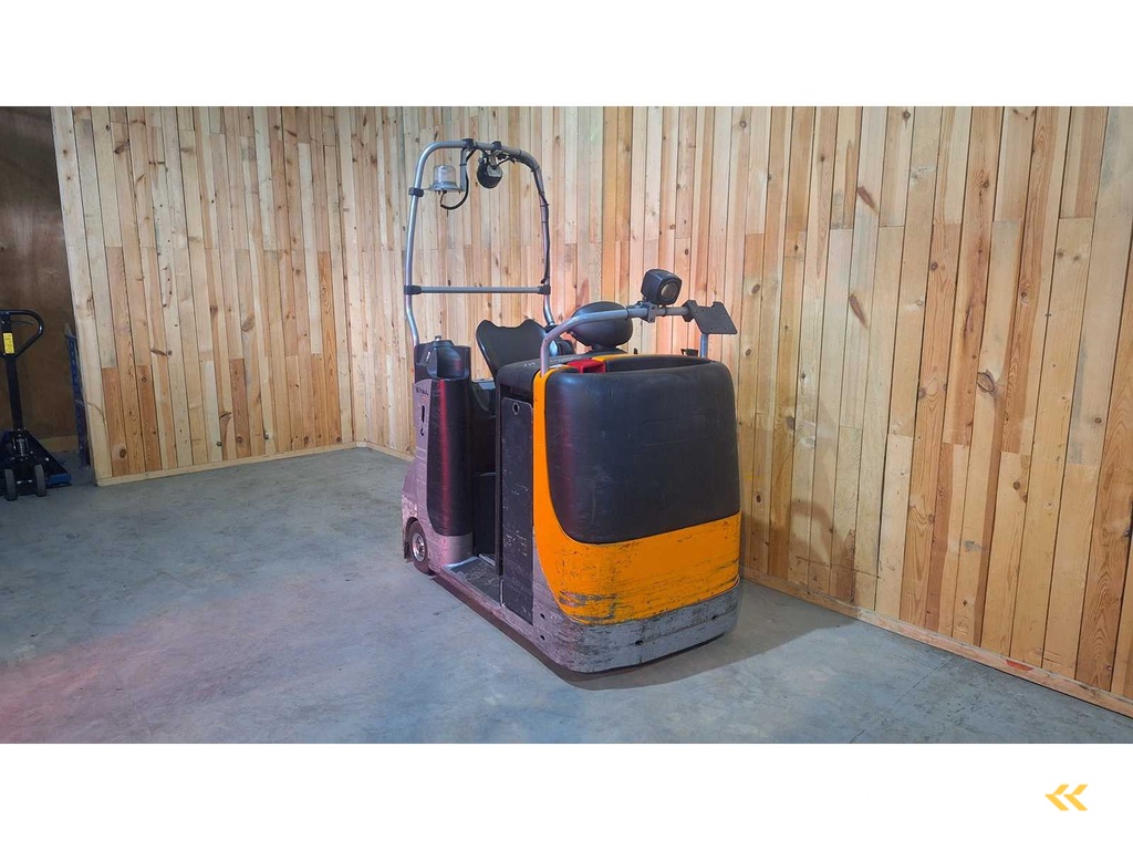 Still - CXT - Industrietraktor - 2016