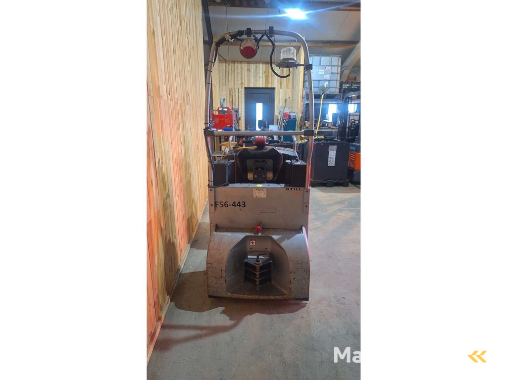 Still - CXT - Industrietraktor - 2016