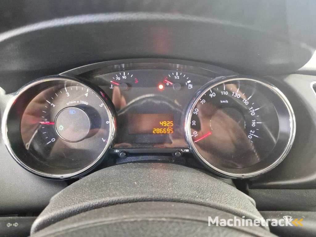 Peugeot 3008 1.6 Turbo SR , 71-LJB-6