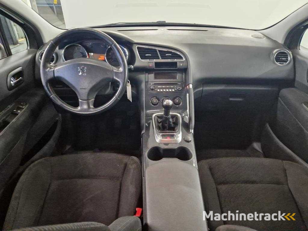 Peugeot 3008 1.6 Turbo SR , 71-LJB-6