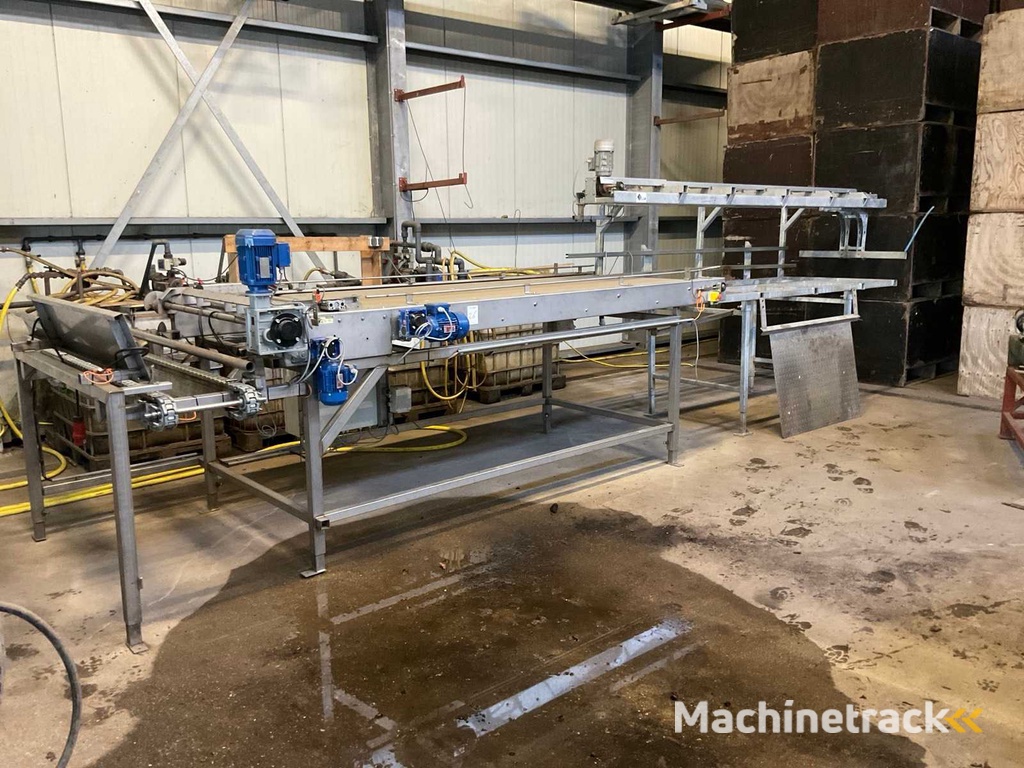 Kooy Waschanlage Transportsystem für Kisten