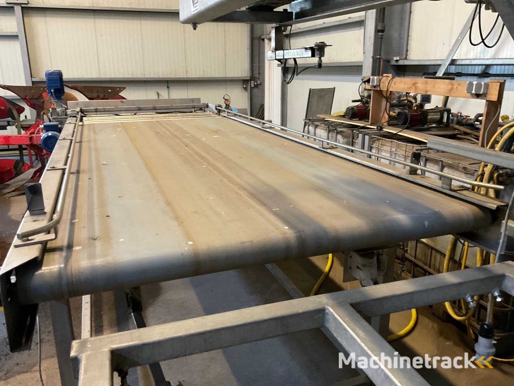 Kooy Waschanlage Transportsystem für Kisten