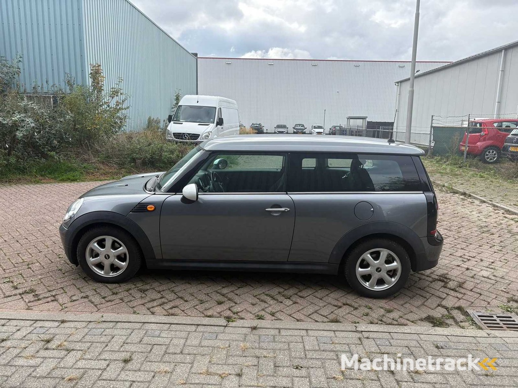 Mini Mini Clubman 1.4 One Anniv. Bus. NAP Klimaautomatik Cruise, 61-JZR-1