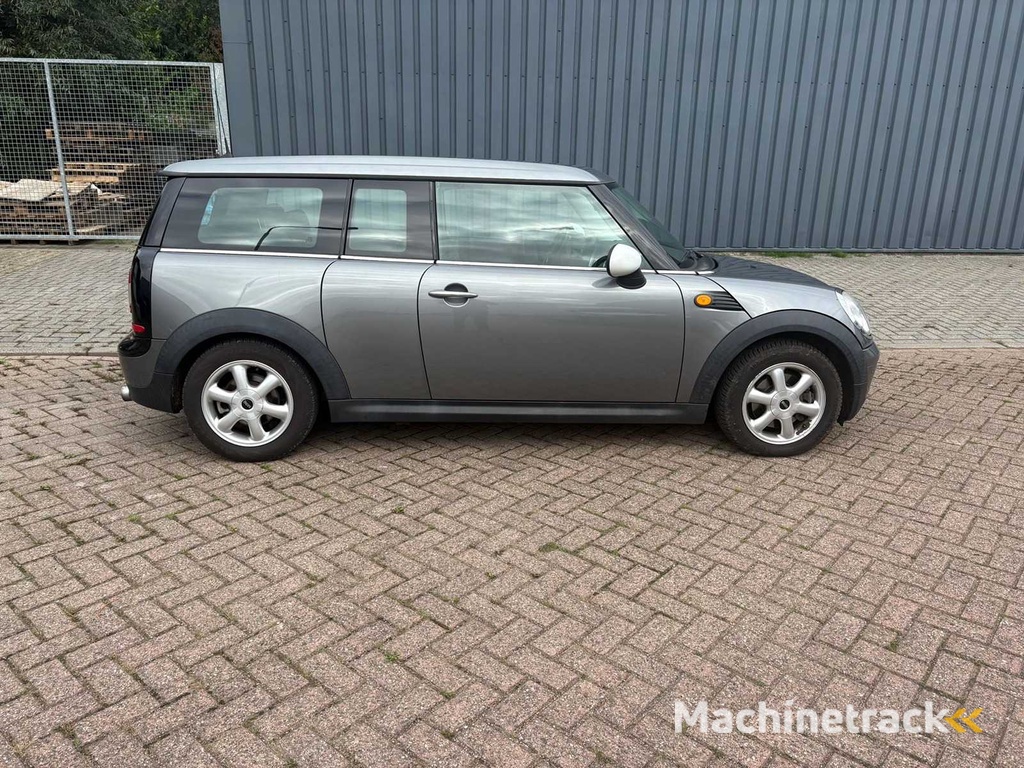 Mini Mini Clubman 1.4 One Anniv. Bus. NAP Klimaautomatik Cruise, 61-JZR-1