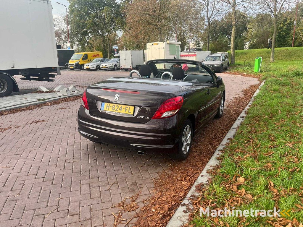 Peugeot 207 CC 1.6 VTi, H-824-FL