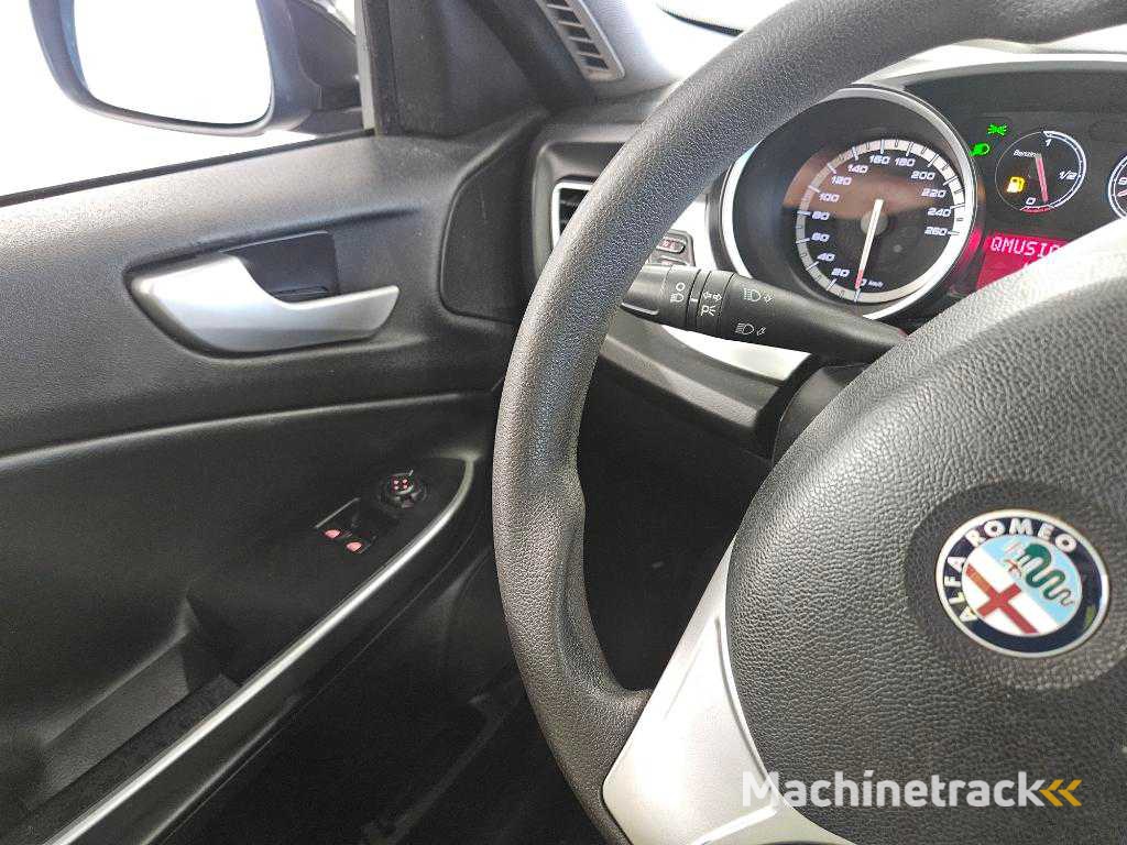 Alfa Romeo Giulietta 1.4 T Progression , G-937-KH