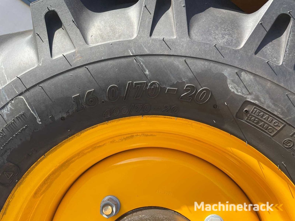 2017 JCB 527-58 AG+ Verreiker