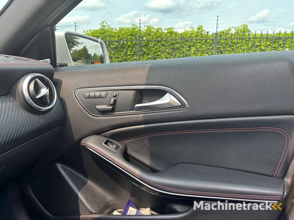 Mercedes-Benz A-klasse 200 CDI Ambition 2013 | 37-ZSR-7 i