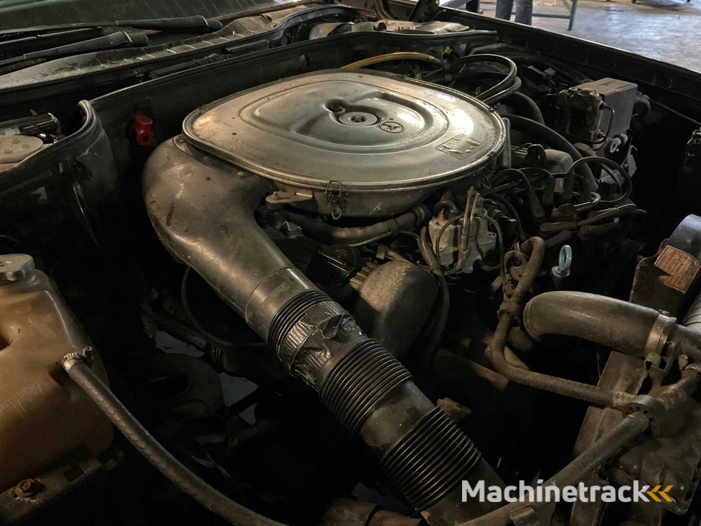 Mercedes-Benz S-Klasse 380 SEC Oldtimer aus dem Baujahr 1985