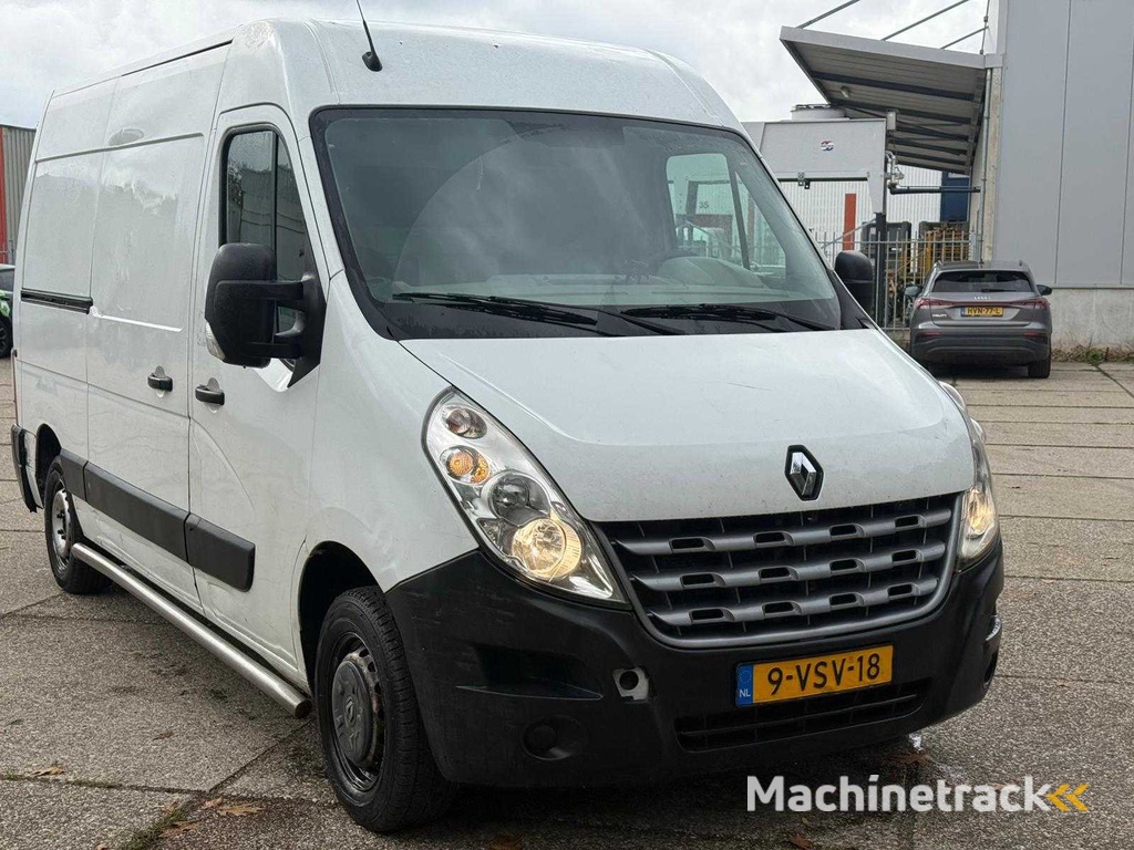 Renault Master T33 2.3 dCi L2H2 Générique DC, 9-VSV-18