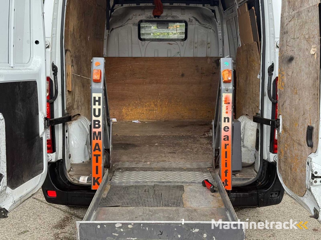 Renault Master T33 2.3 dCi L2H2 Générique DC, 9-VSV-18