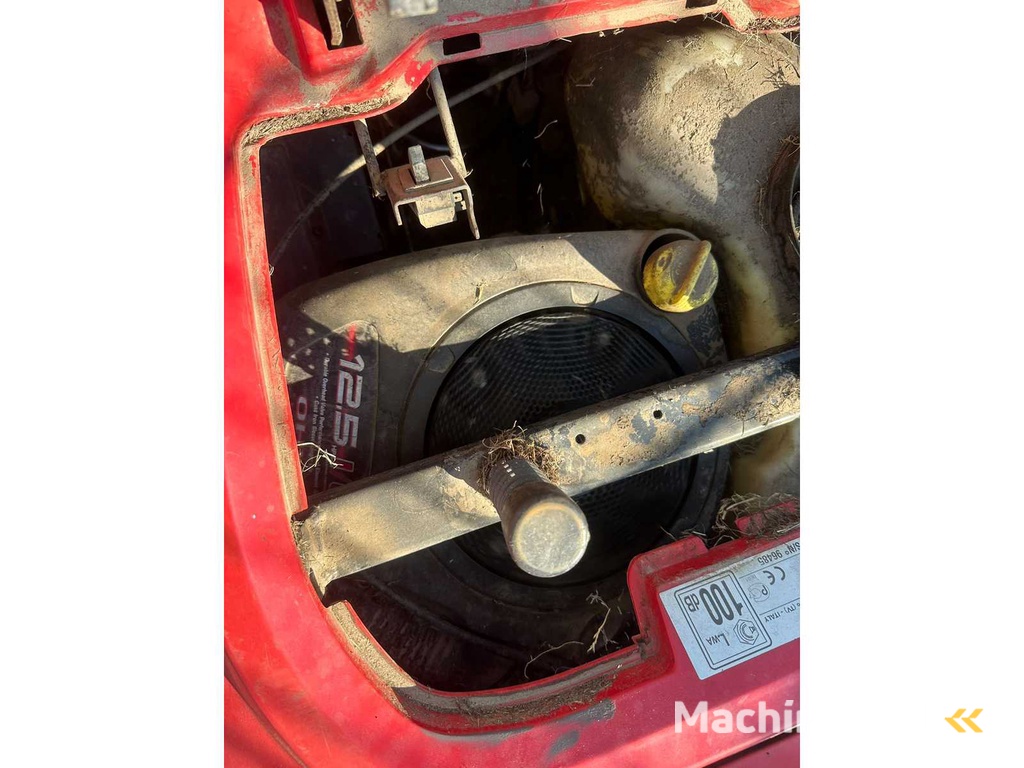 Castelgarden - xf 130 hd - Zitmaaier