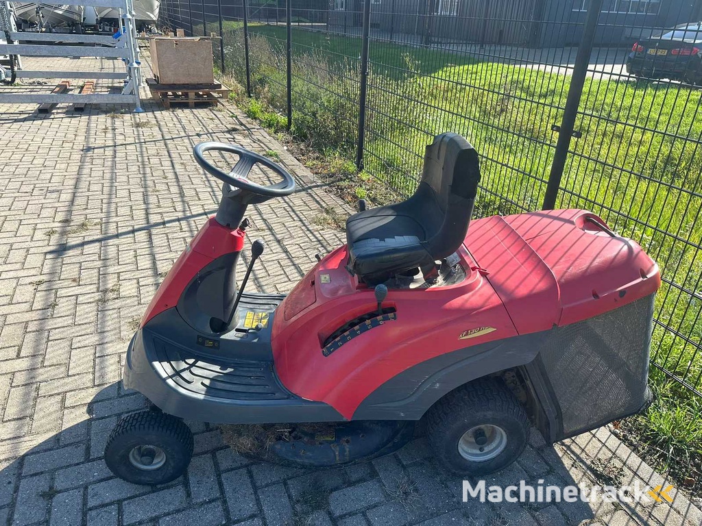 Castelgarden - xf 130 hd - Zitmaaier