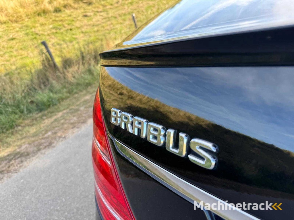 Mercedes-Benz  S-klasse  6.1 BRABUS 461 PK  Lang Business NR. 492 Collectors item 9494