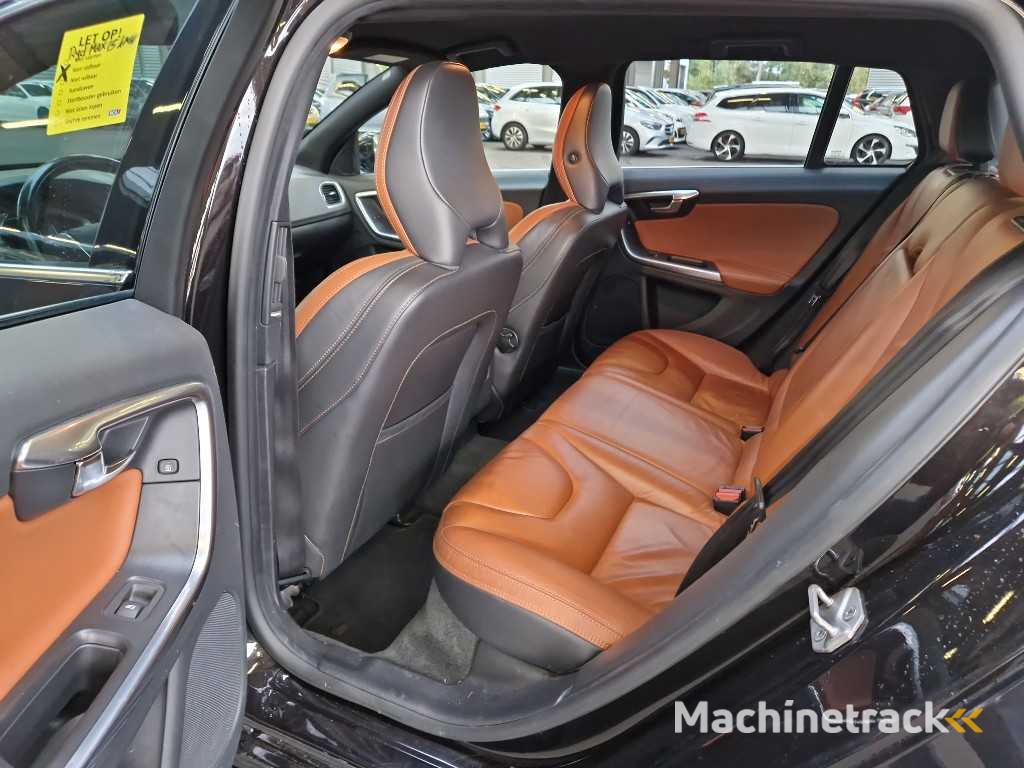 Volvo V60 2.4 D6 AWD Pl.i Summe. , 2-TTV-78