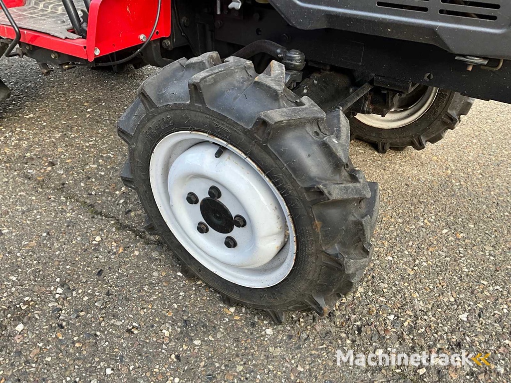 Mitsubishi MT160 4WD Minitraktor