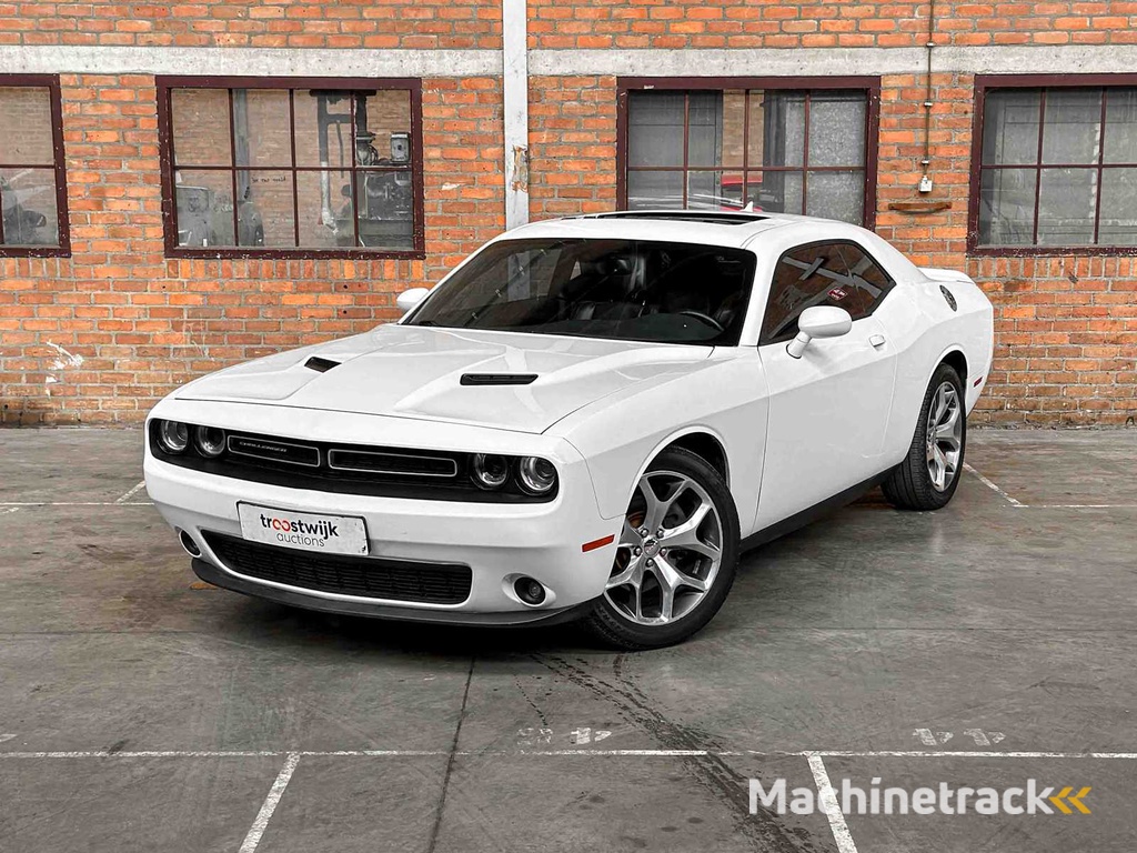 Dodge Challenger SXT PLUS 3.6 V6 305PS 2015