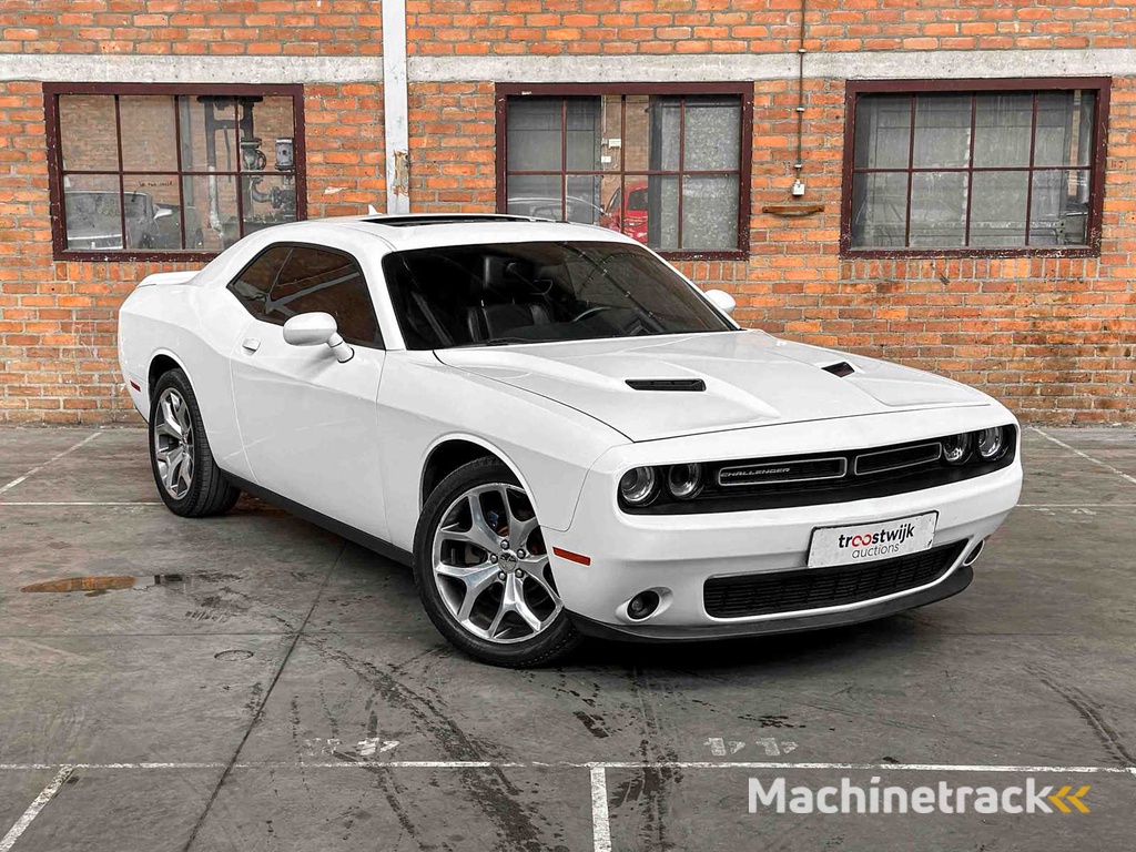 Dodge Challenger SXT PLUS 3.6 V6 305PS 2015