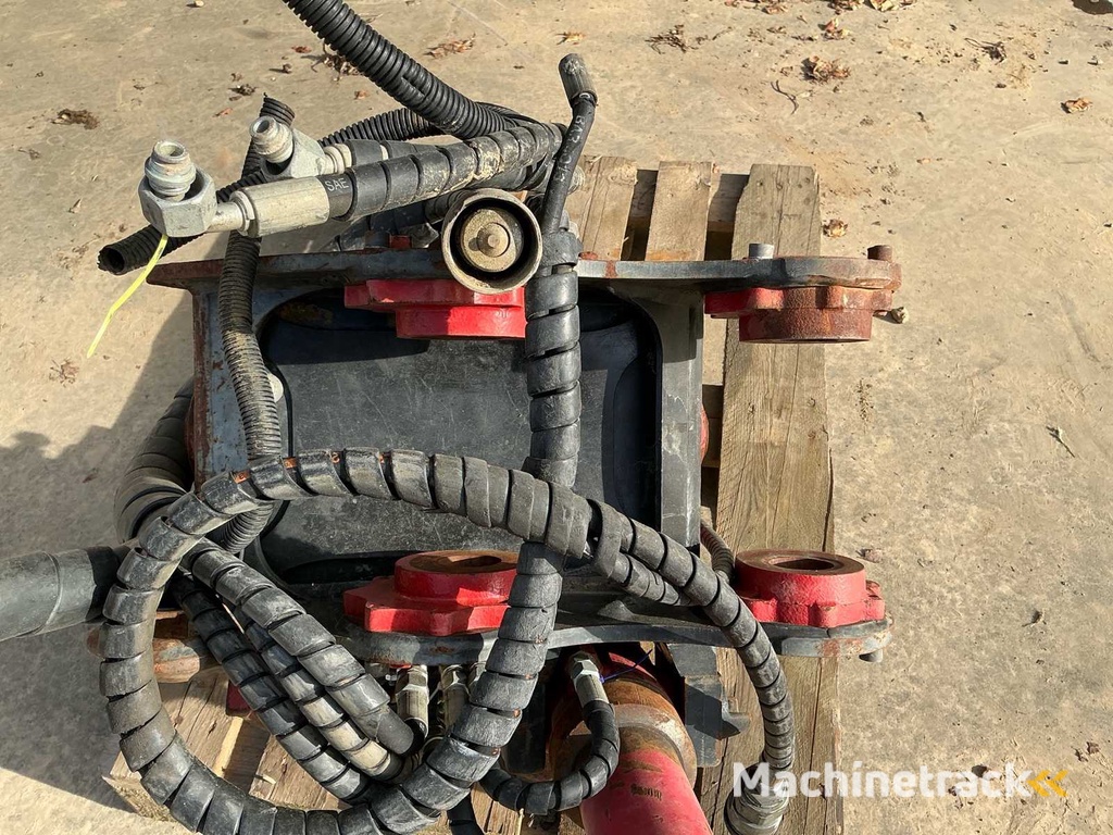 2014 Eurosteel RT 20 Tiltrotator CW10