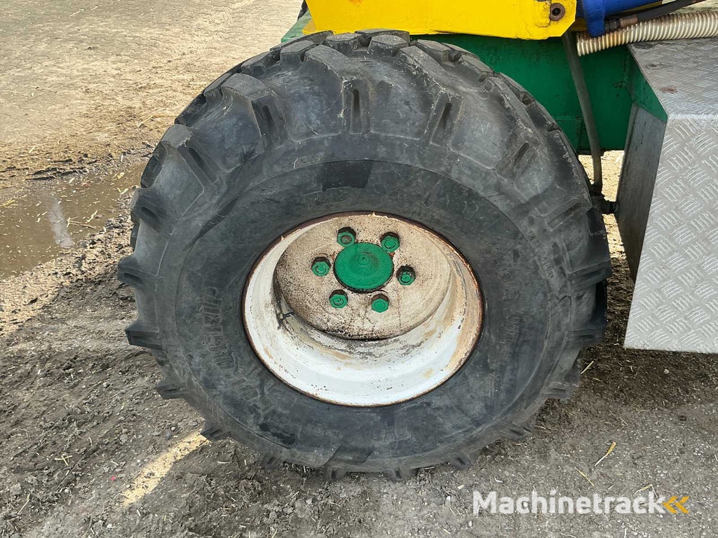 Merlo DBM 3000 betonmixer