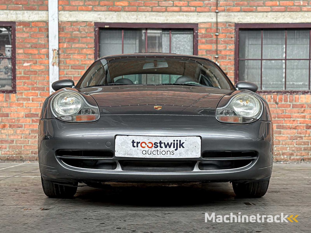 Porsche 911 996 Carrera Coupe 3.4 Handgeschakeld 300pk 2000 -Youngtimer-