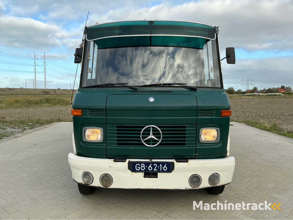 1974 Mercedes-Benz L608D Camper
