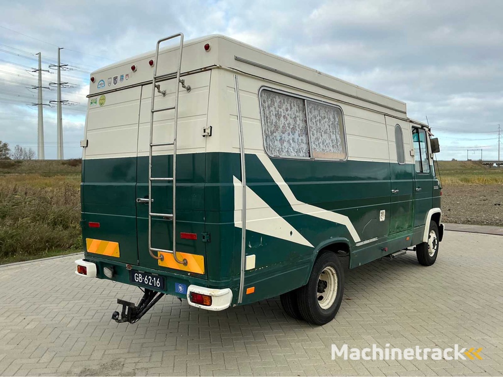 1974 Mercedes-Benz L608D Camper