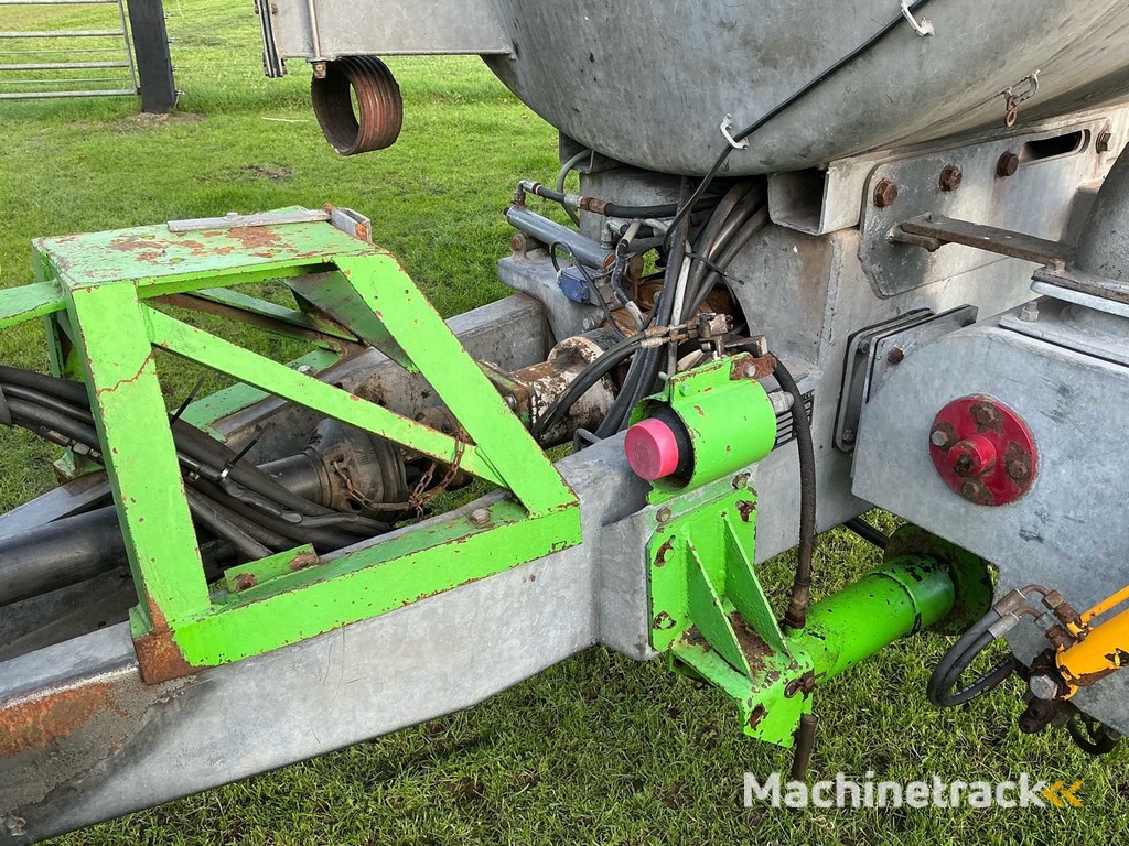 2015 JOSKIN 10000ES Mesttank met bemester