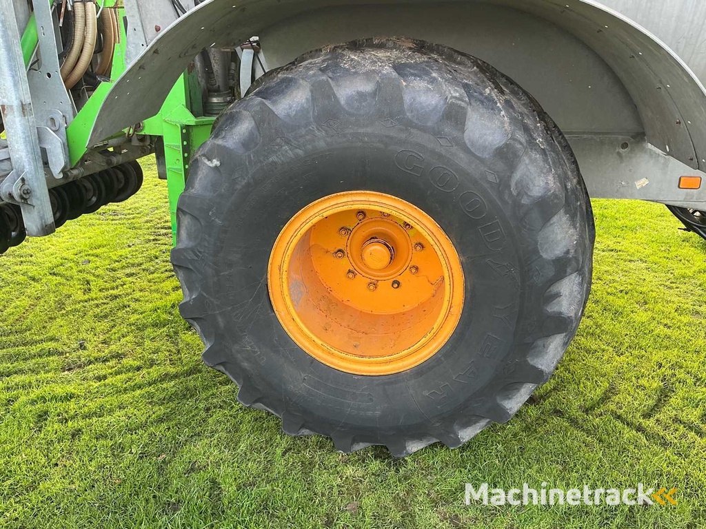 2015 JOSKIN 10000ES Mesttank met bemester