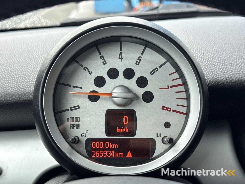 Mini Mini Clubman 1.6 Cooper Business Line 2011 | 42-PFG-3