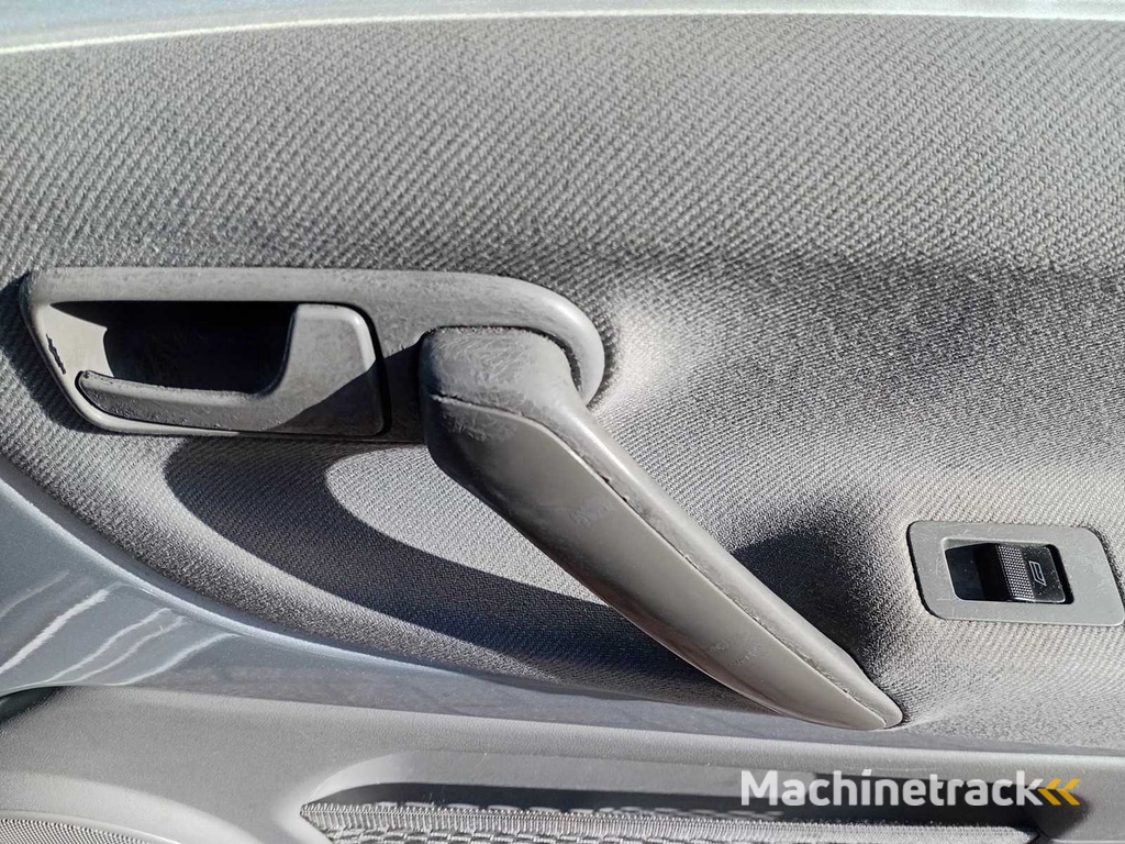 Volkswagen Lupo 1.4 Airco, 9-TGZ-35