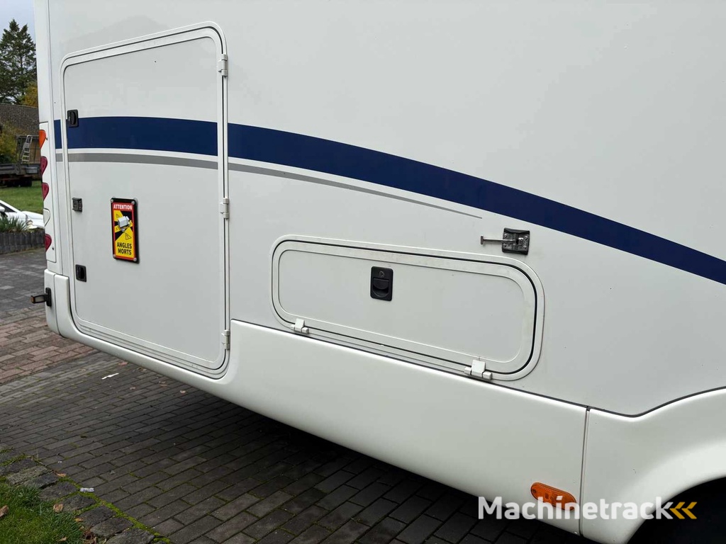 CHARISMA 940M CONCORDE Luxe camper