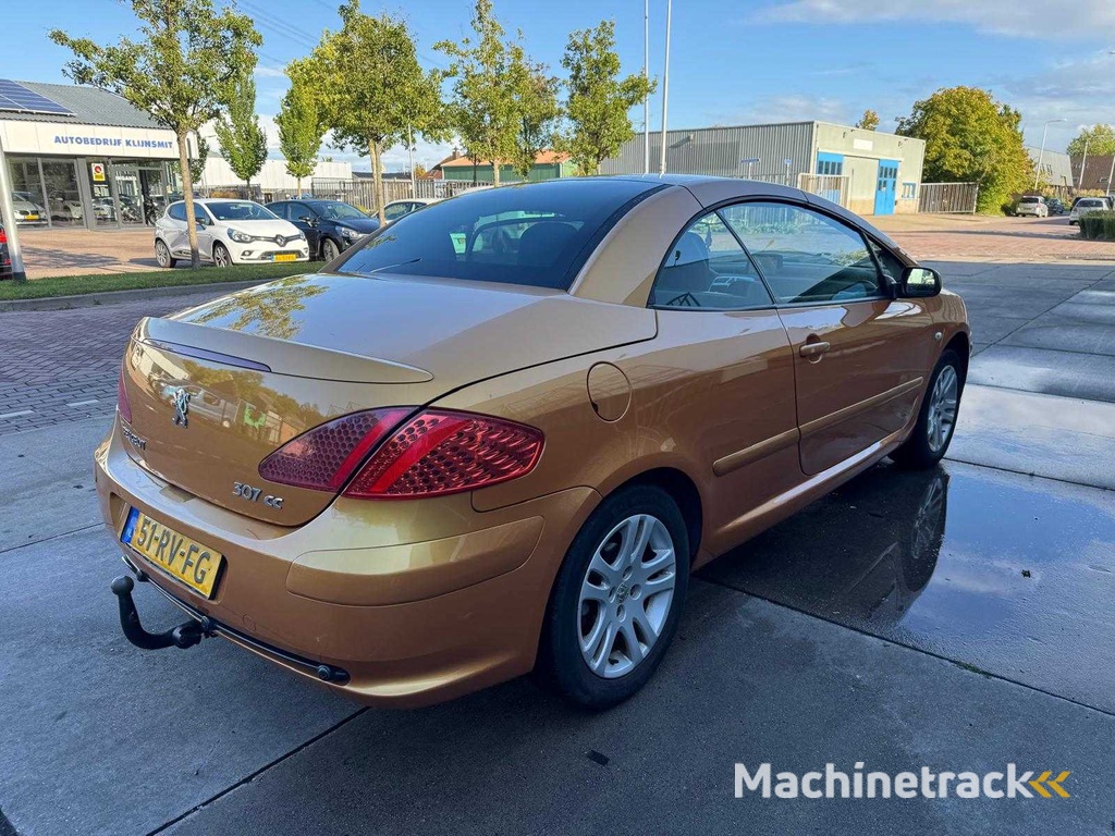Peugeot  307 CC  2.0-16V 51-RV-FG