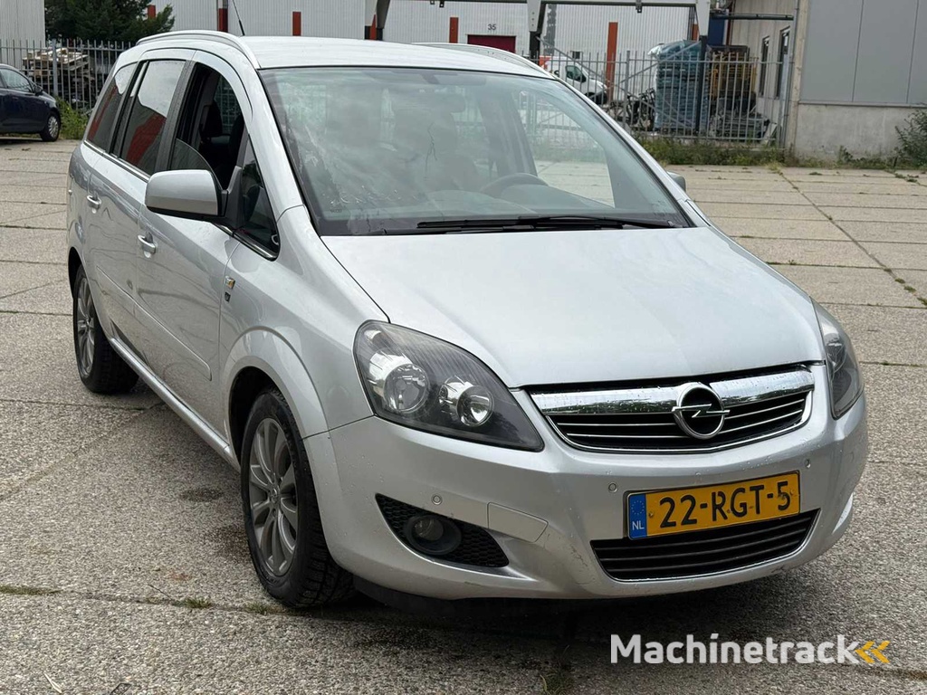 Opel Zafira 1.8 111 years Edition, 22-RGT-5