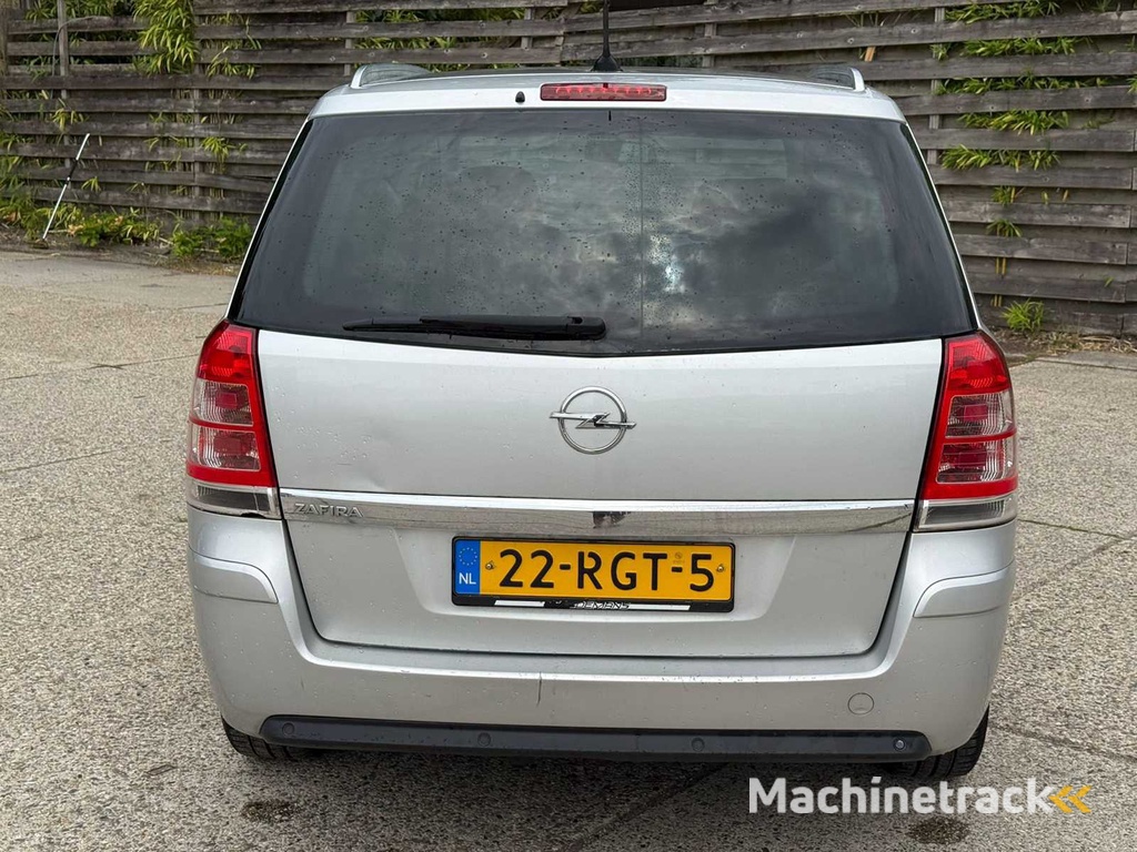 Opel Zafira 1.8 111 years Edition, 22-RGT-5